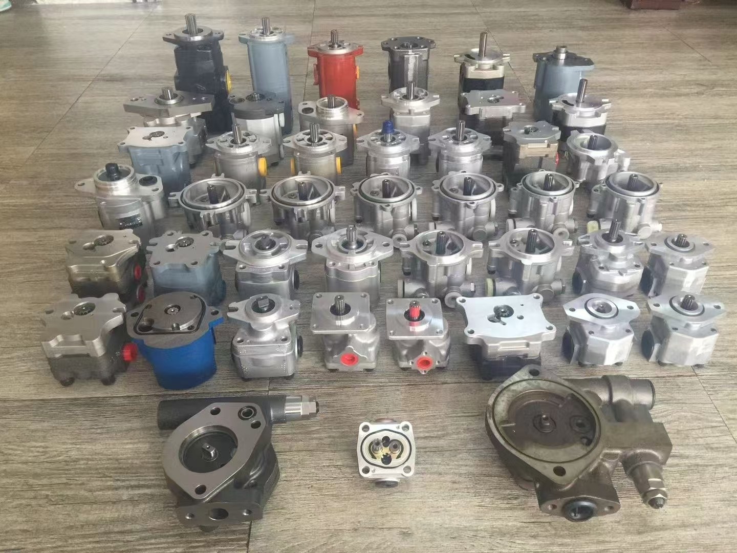 Китай Guangzhou Gangwo Engineering Machinery Parts Department Профиль компании
